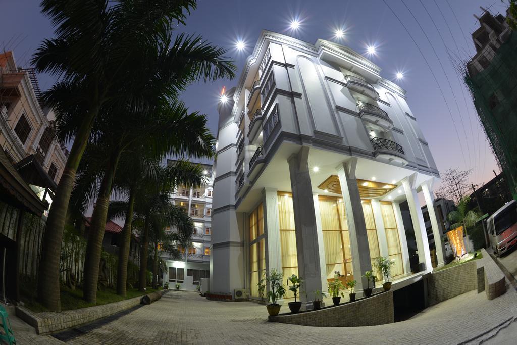 Hotel Sidney Yangon Esterno foto